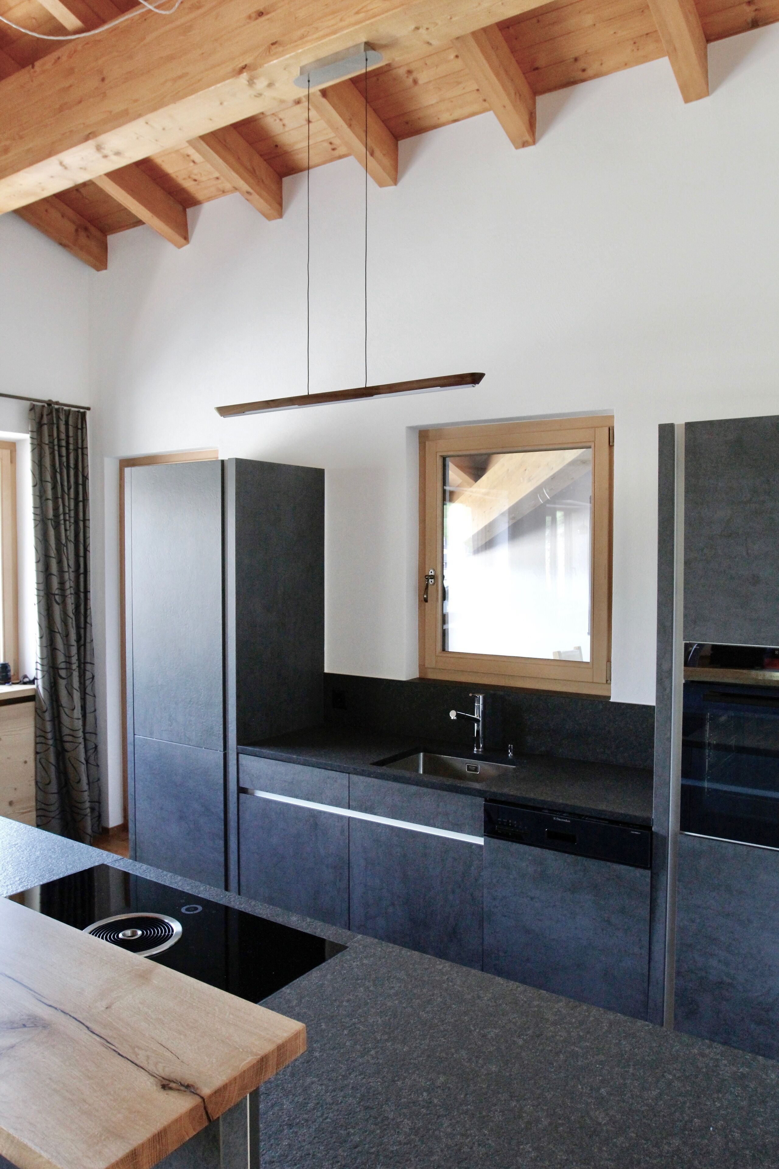 penthouse, balcony (suite) | private kitchen