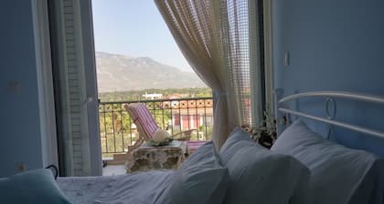 Hospitality & Traditional Food in Peloponnese