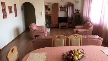 Lyxlägenhet - 2 sovrum | Vardagsrum | LCD-tv