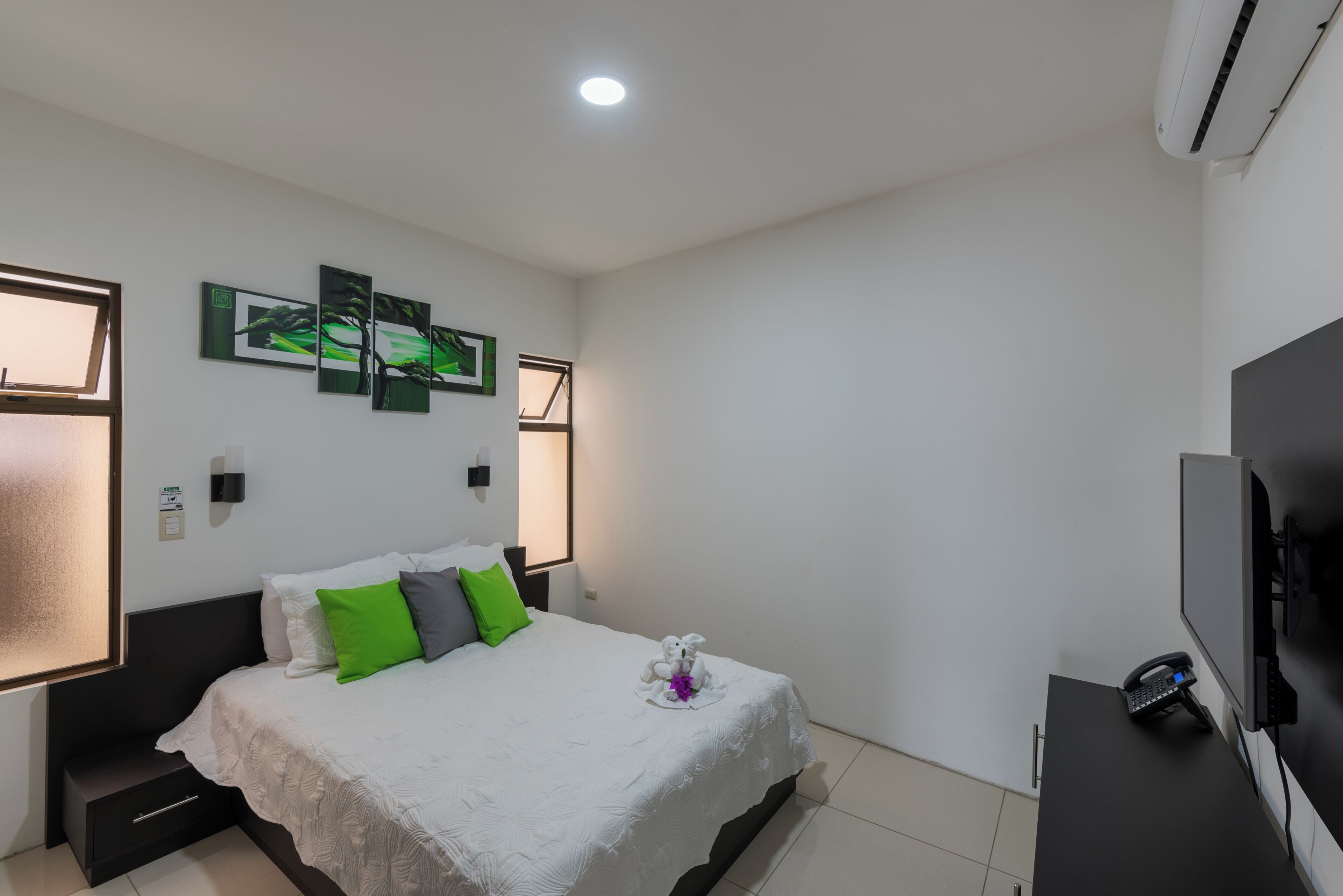 Lägenhet Deluxe - 1 sovrum | 1 sovrum, individuell inredning, unika möbler och arbetsyta för laptop