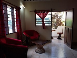 Comfort Room, 1 Double Bed, Garden Area | Living area - Kivuli Villas (Diani Beach)