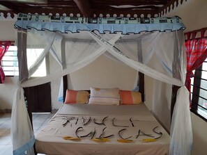 Comfort Room, 1 Double Bed, Garden Area | 1 bedroom, premium bedding, in-room safe, desk - Kivuli Villas (Diani Beach)