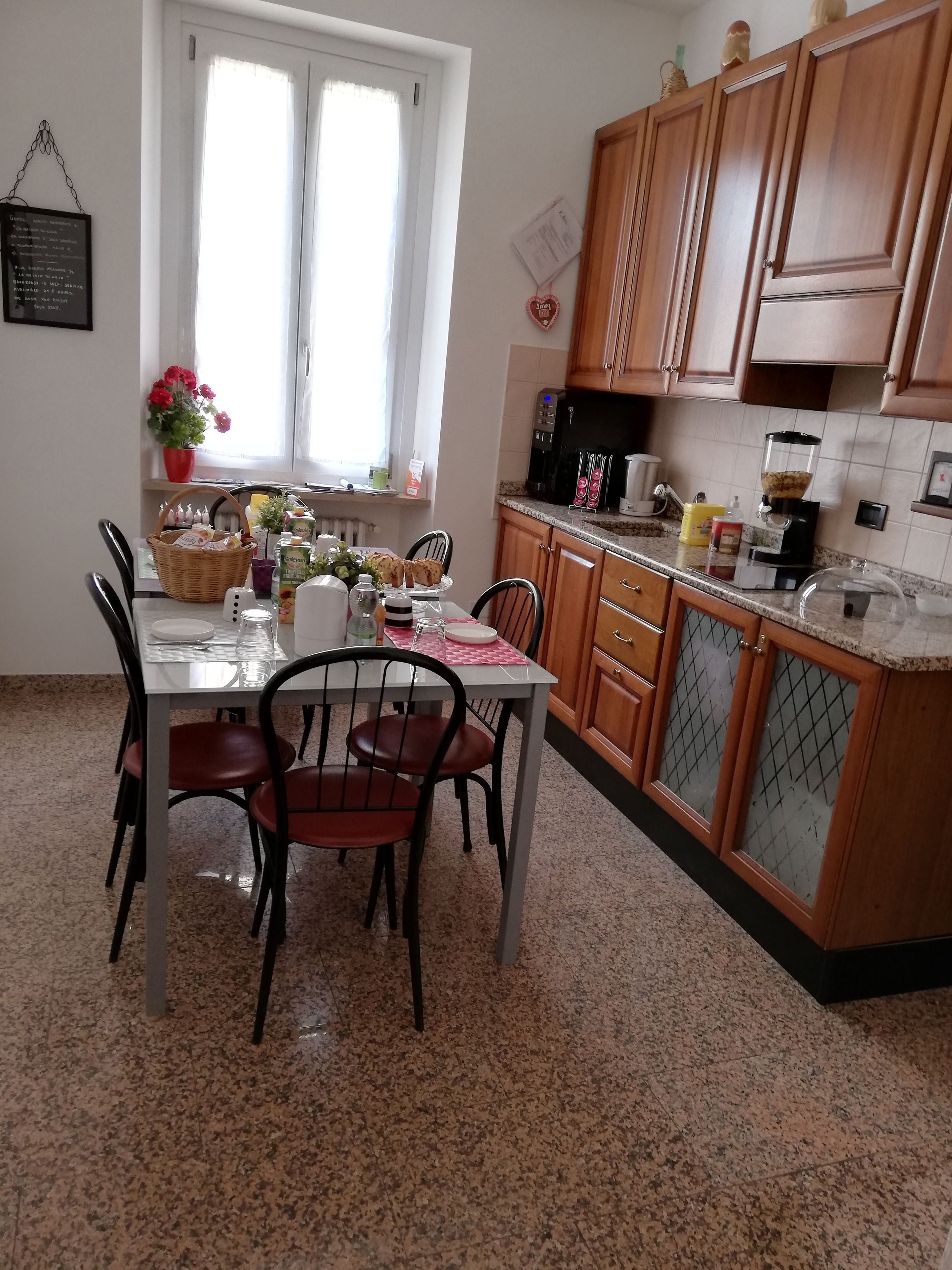 매일 현지식 무료 아침 식사 포함