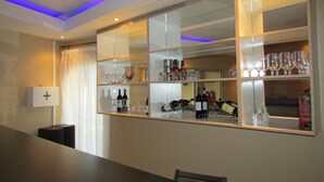Bar (en el alojamiento)