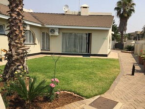Garden - Bridgeville Guest House (Gaborone)