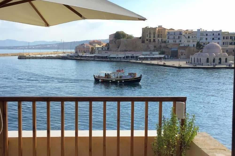 Captain Vasilis Hotel