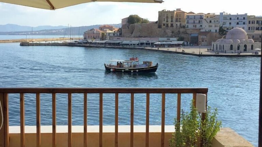 Captain Vasilis Hotel