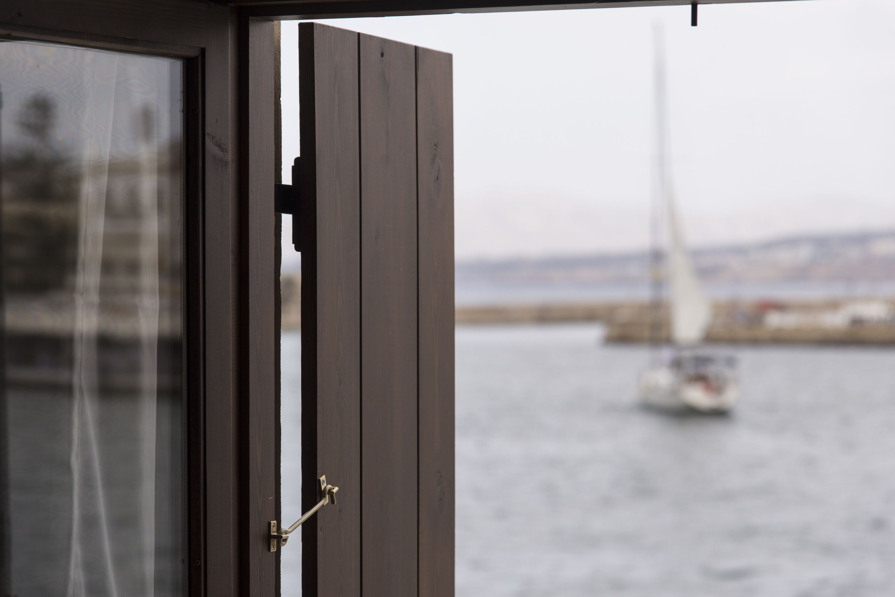 deluxe double room, sea view | 1 bedroom, minibar, desk, soundproofing