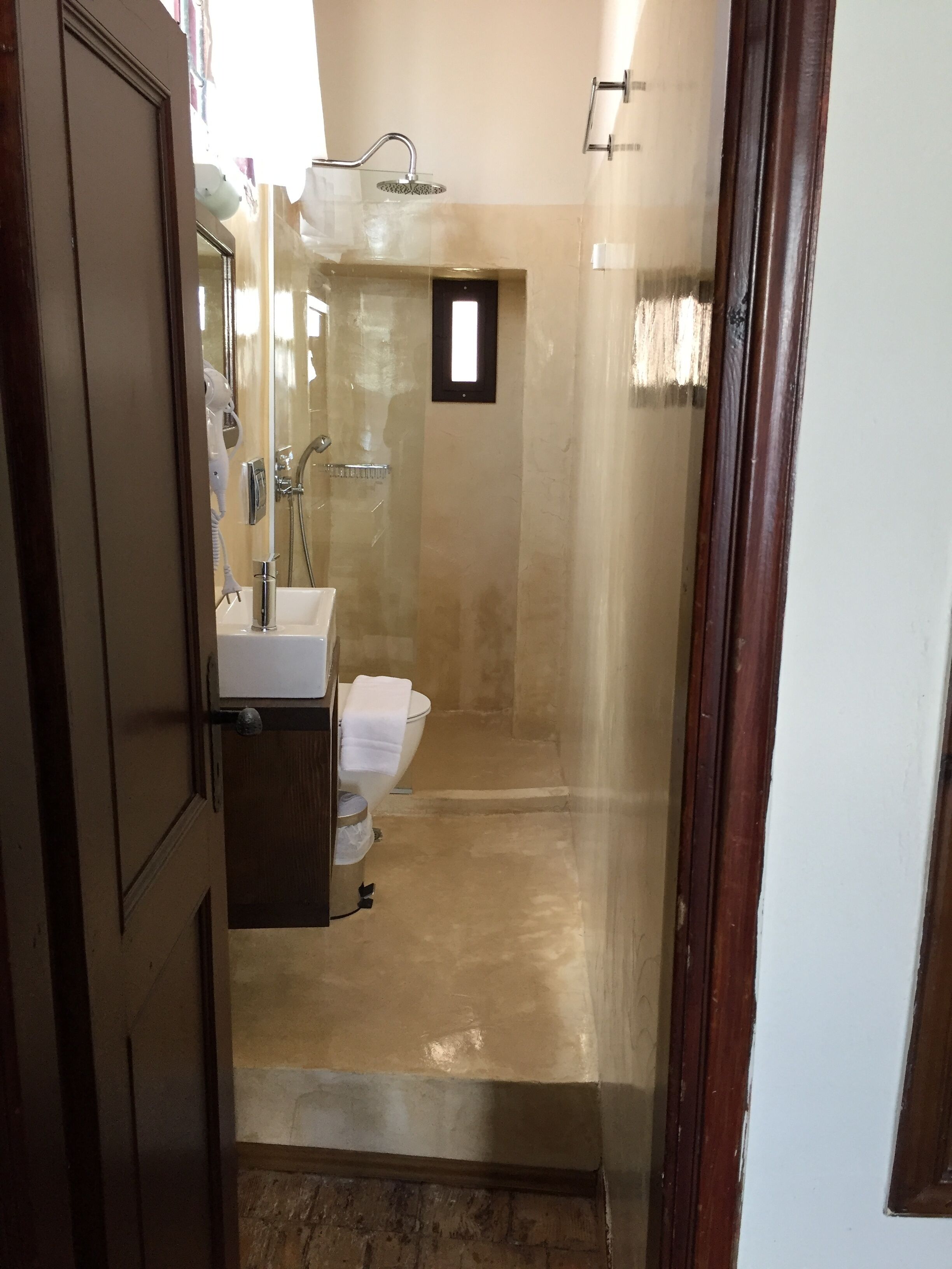 standard double room, sea view | 1 bedroom, minibar, desk, soundproofing