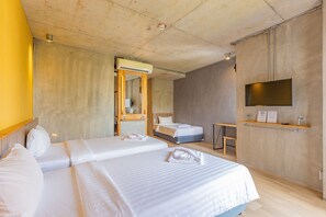 Deluxe Triple Room | In-room safe, blackout drapes, free WiFi, bed sheets - EcoLoft Hotel (Phuket)