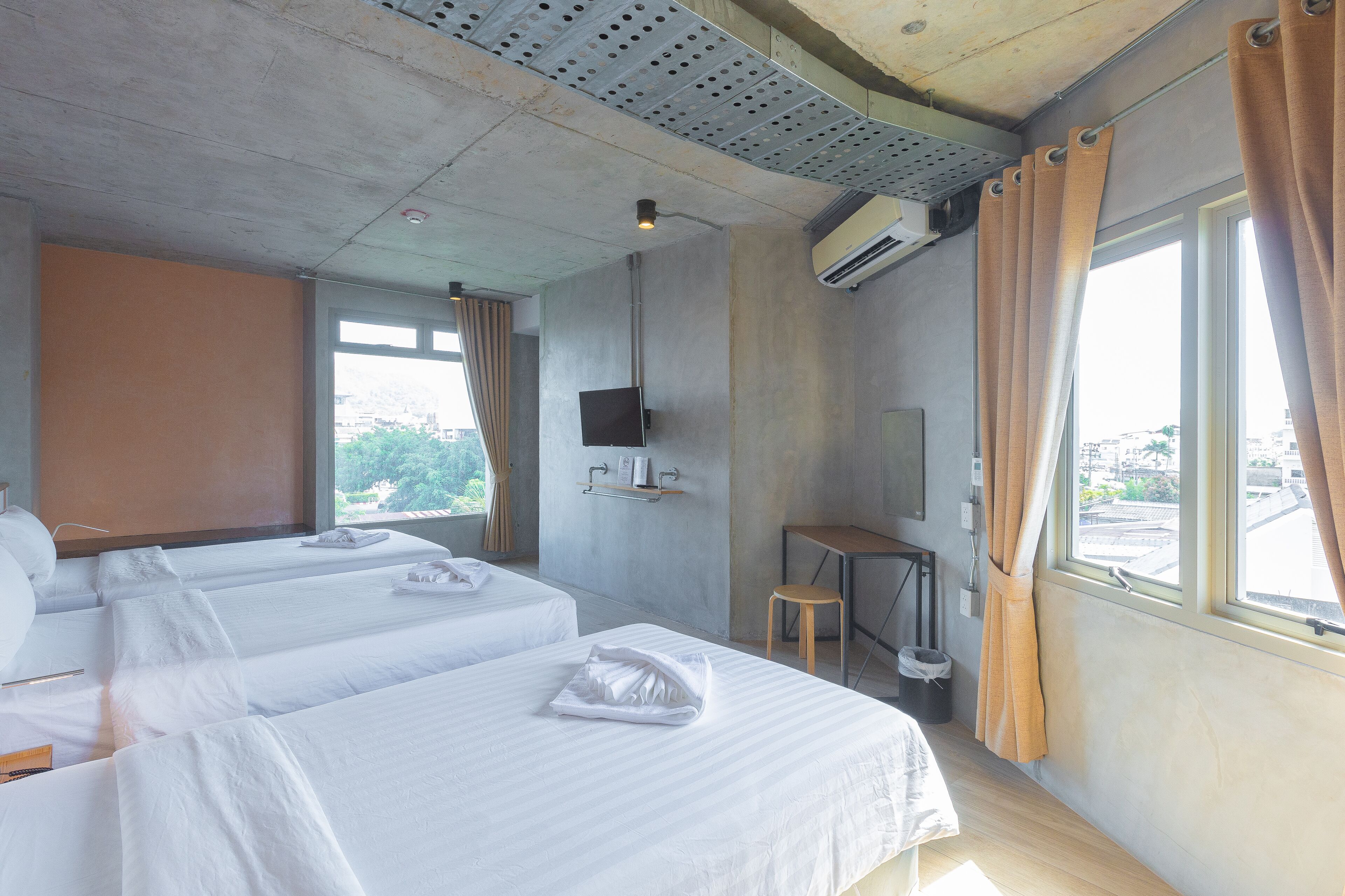 deluxe triple room | view from room