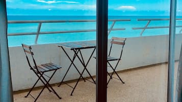 Standard Connecting Room - No Kitchen | Balcony
