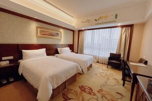 Room - Vienna Hotel (Shanghai Wild Animal Park Metro Station) (Shanghai)