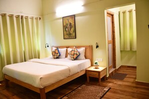 Habitación Premium | 1 dormitorio, ropa de cama de alta calidad, decoración individual