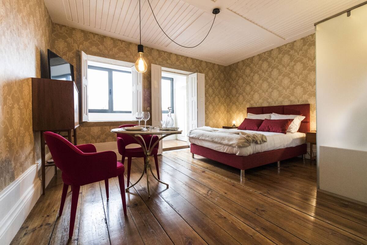 Deluxe Studio (First Floor)