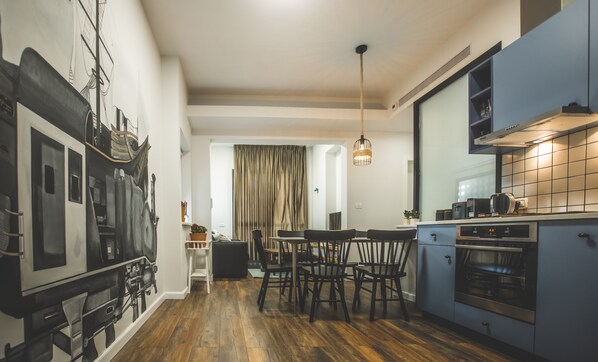 Deluxe Apartment | Egyptian cotton sheets, premium bedding, memory foam beds - Carmel Boutique (Haifa)