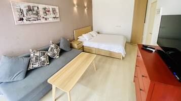 Studio | Egyptian cotton sheets, premium bedding, memory foam beds