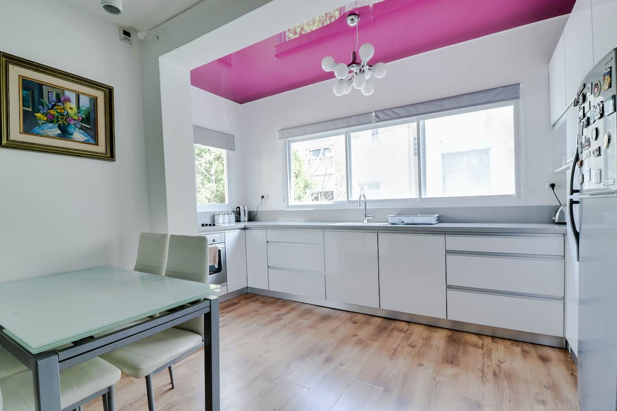 Superior appartement, 1 slaapkamer | Privékeuken | Een magnetron, een kookplaat, een espressoapparaat