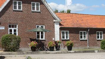 Pemandangan dari bilik