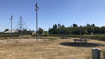 Udendørs legeområde for børn