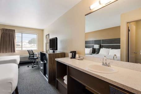 Individually furnished, desk, laptop workspace, free rollaway beds. SureStay Hotel by Best Western Wells