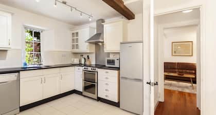 Luccombe Cottage, Luccombe