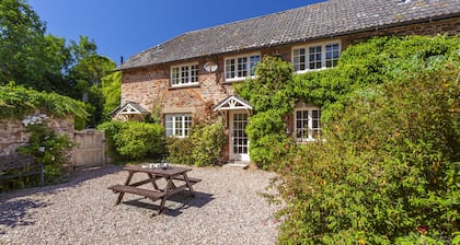 Luccombe Cottage, Luccombe