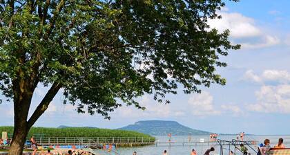 Ferienwohnung mit Garten und Internetzugang