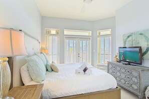 3 bedrooms, Internet, bed sheets - All Tide Up - Miramar Beach! Gulf Views! Steps to the Beach! Great Porch Space! (Miramar Beach)