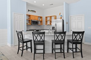 Dishwasher, dining tables - Hideout – Updated! Pet Friendly, Golf Cart, Walk to Beach! (Destin)