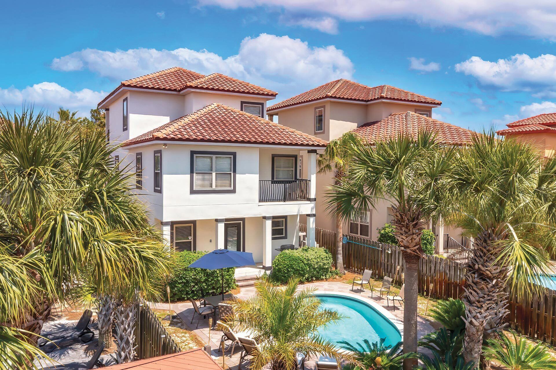 Linger Longer - Gulf Views, Heated Private Pool, Two Cabanas with TV + Fire Pit!