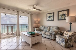 TV - Summit 8th floor sleeps 5 ***FREE BEACH CHAIRS*** (Panama City Beach)