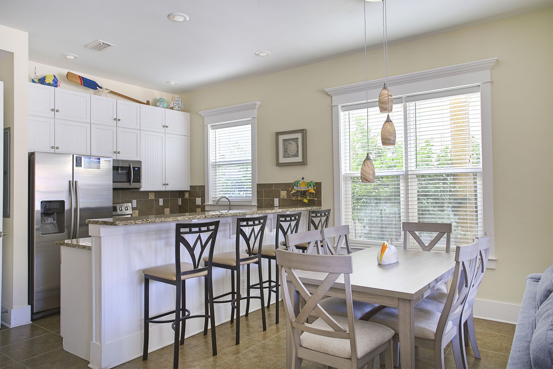 Island Time - Miramar Beach Villas! Short Walk to Beach! Community Pool!