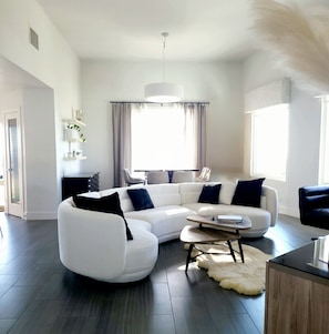 Smart TV, fireplace, video games, DVD player