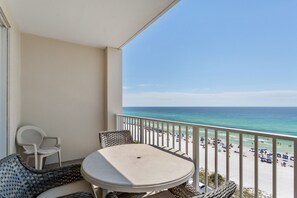 Outdoor dining - Majestic Sun 709A - Miramar Beach! Gulf Views! Great Amenities! Book Today! (Miramar Beach)