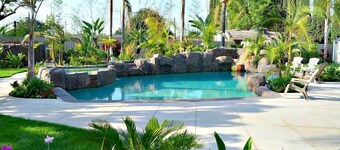 Magnificent Estate; Rock Pool/Jacuzzi, Near Disney