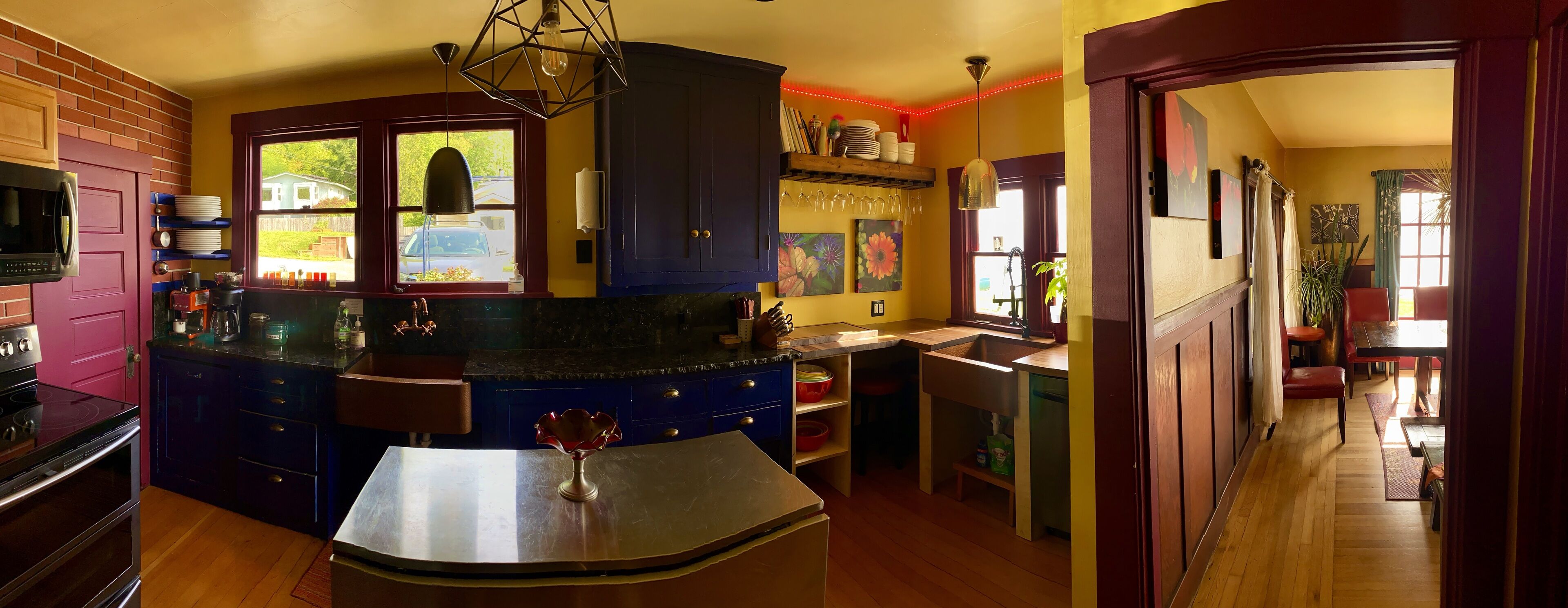 SHABBY CHIC WATERFRONT RETREAT is a relaxing, serene low bank waterfront home