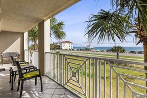 Property grounds - Amalfi Coast 201A - Miramar Beach! Gulf Views! Two Pools! Gym! Tennis Courts! (Miramar Beach)