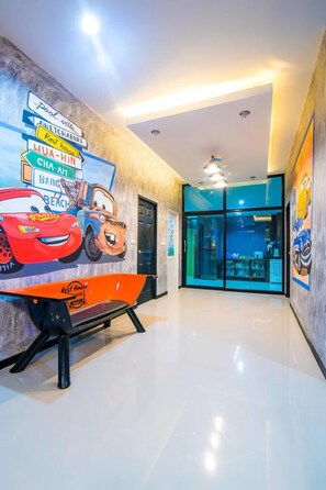 4 Bedrooms Villa | Room amenity