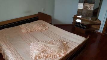 1 habitación y ropa de cama de alta calidad