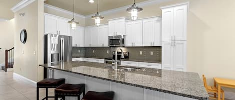 Lavavajillas y comedor