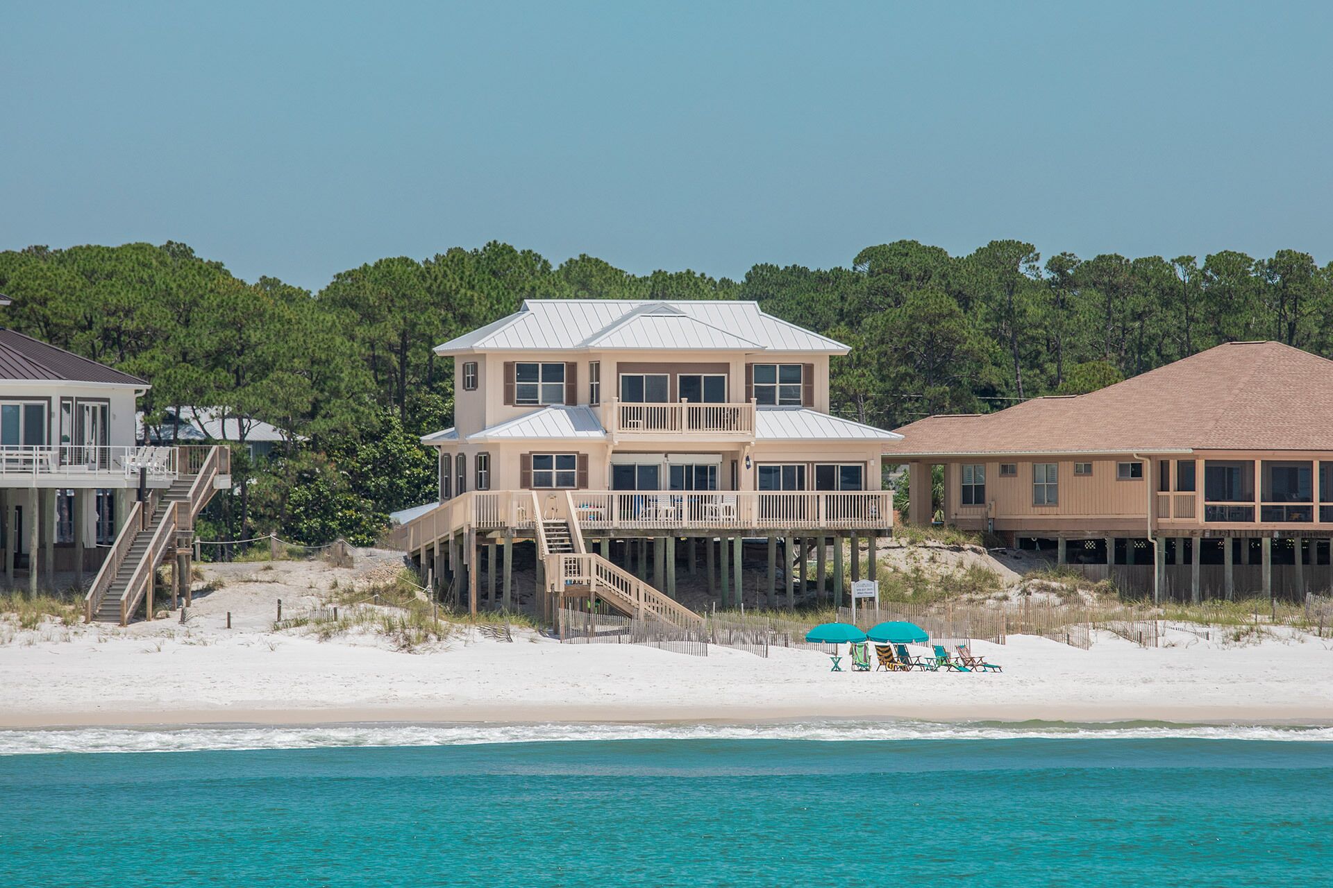 Allen House - Gulf Front, Dune Allen Beach, 30A, Close to Shops + Dining!