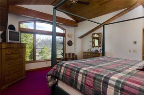 House, Multiple Beds - High Country Hideaway (Steamboat Springs)