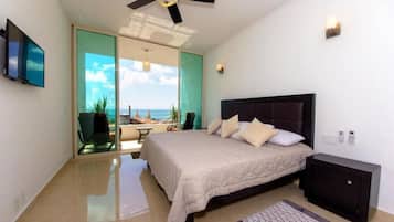 Comfort Townhome, Kitchen, Ocean View | 2 bedrooms, free WiFi