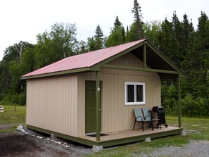 Basic-Ferienhütte, Mehrere Betten | Terrasse/Patio
