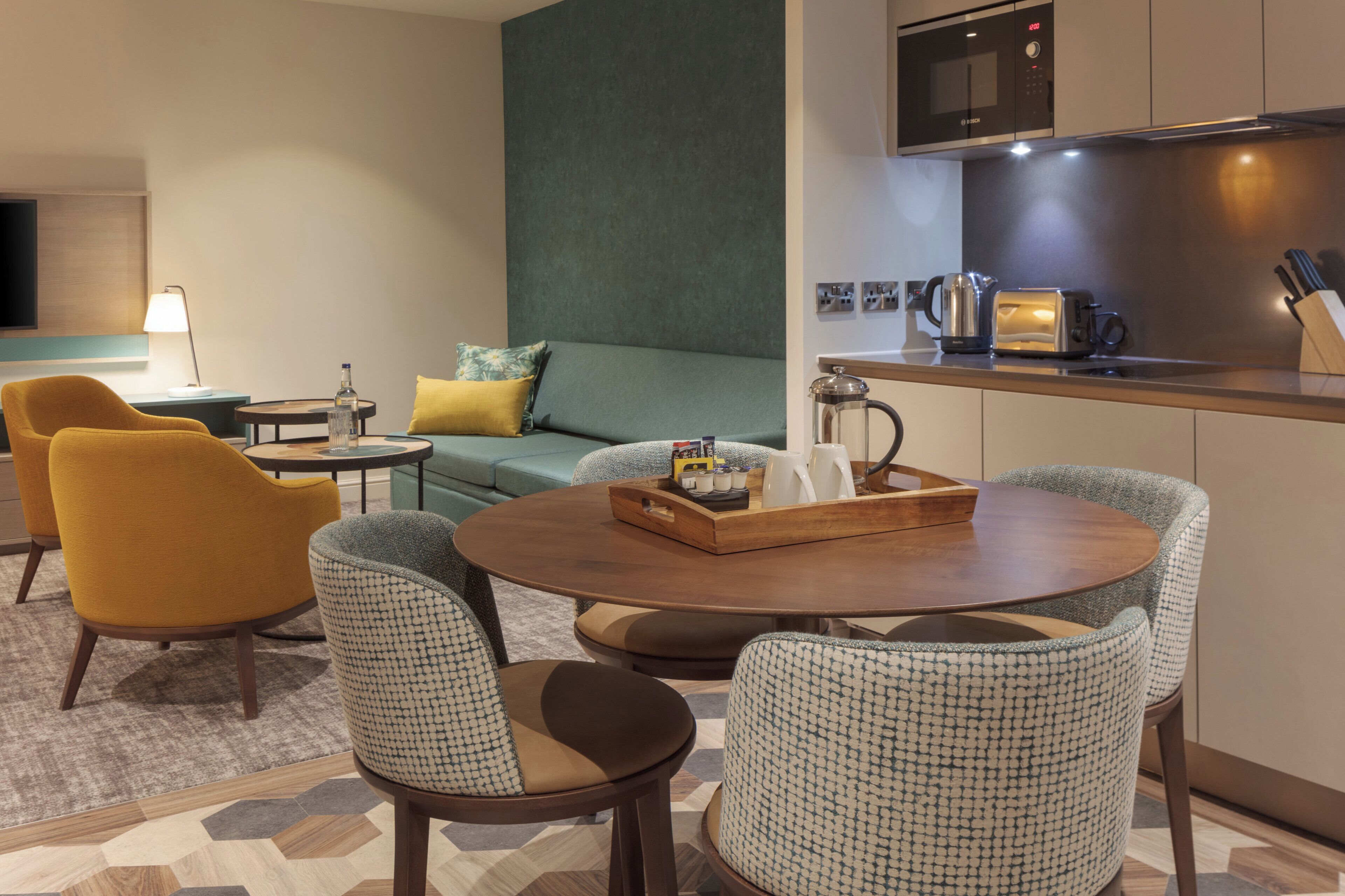 Premium bedding, minibar, in-room safe, desk