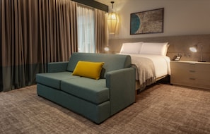 Premium bedding, minibar, in-room safe, desk - Staybridge Suites London Heathrow - Bath Road by IHG (West Drayton)