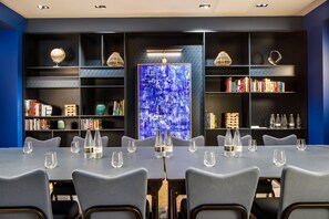 Meeting facility - Staybridge Suites London Heathrow - Bath Road by IHG (West Drayton)