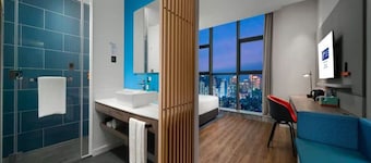 Holiday Inn Express Wuhan Optical Valley by IHG
