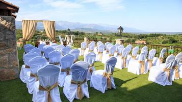 Espace banquet en plein air